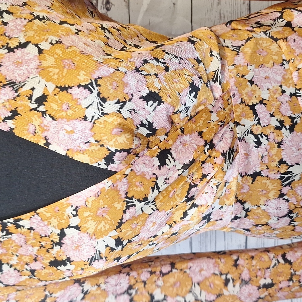 NWT Wayf pink and gold floral dress sz XS - Picture 6 of 11